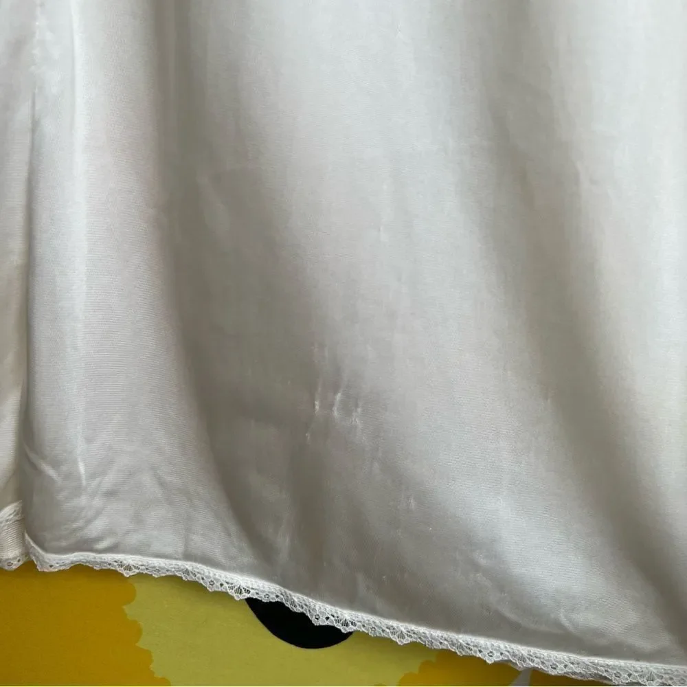 Vintage White Vanity Fair Skirt Half Slip